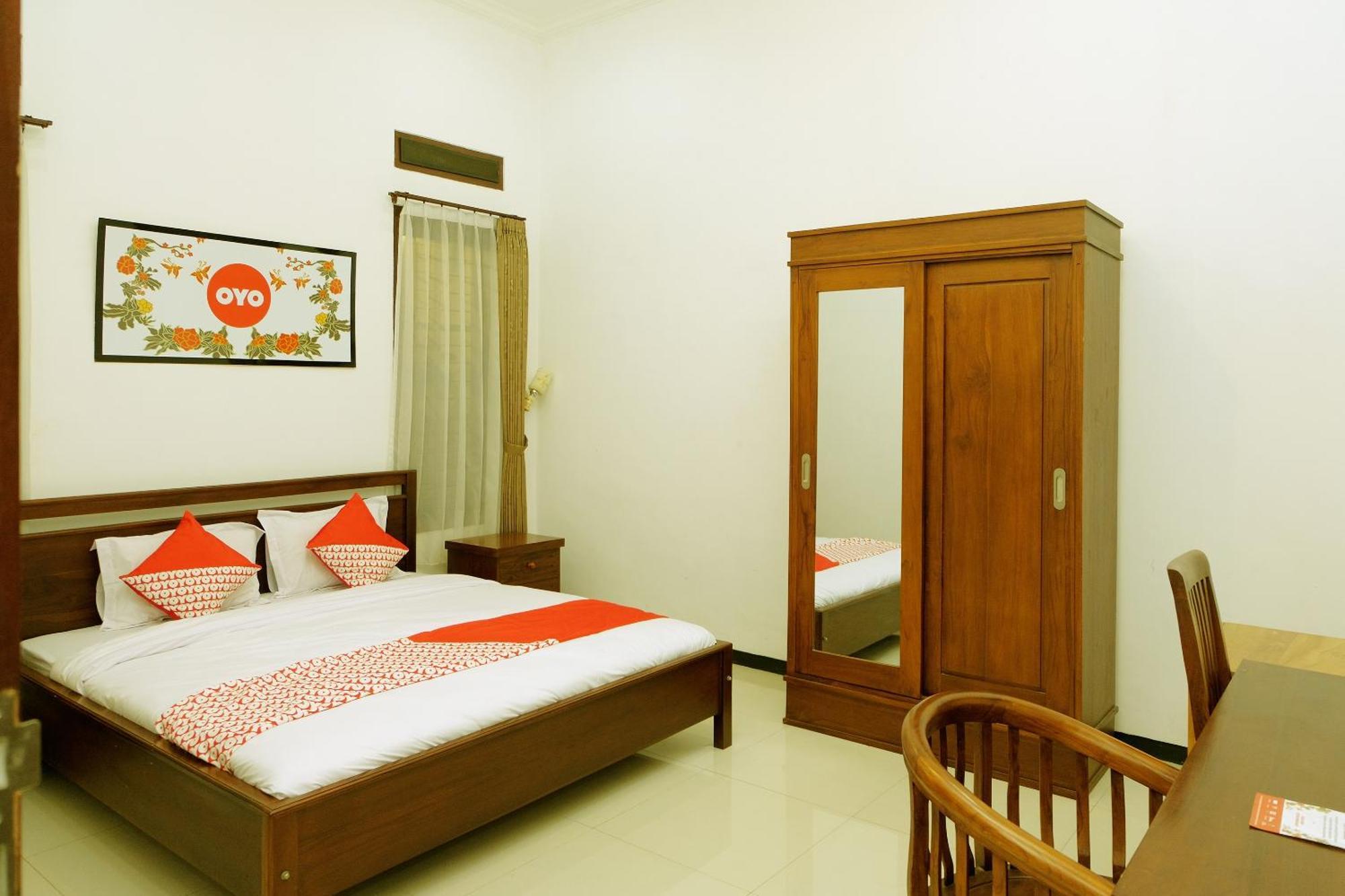 Oyo 350 D' Maktab Homestay Syariah Malang Exterior foto